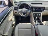 Used 2023 Volkswagen Atlas SE w/ Panoramic Sunroof Package image 2