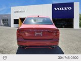 Used 2019 Volvo S60 T6 R-Design image 4
