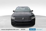 Used 2022 Volkswagen Tiguan SE image 2