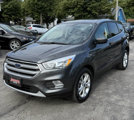 Used 2017 Ford Escape SE image 3