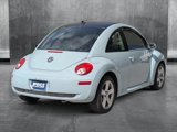 Used 2010 Volkswagen Beetle Final Edition image 4