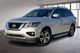 Used 2020 Nissan Pathfinder SL image 2