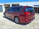 Used 2019 Chrysler Pacifica Limited image 5