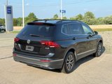 Used 2020 Volkswagen Tiguan SE w/ Panoramic Sunroof Package image 5