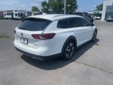 Used 2018 Buick Regal Essence w/ Driver Confidence Package #1 image 3