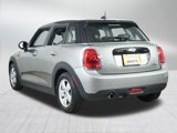 Used 2017 MINI Cooper 4-Door Hardtop image 5