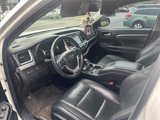 Used 2017 Toyota Highlander Limited image 5