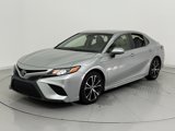 Used 2018 Toyota Camry SE image 3