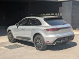 Certified 2022 Porsche Macan image 3