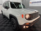 Used 2023 Jeep Renegade Latitude image 2
