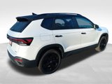 New 2025 Volkswagen Taos SE image 5