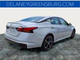 Used 2023 Nissan Altima 2.5 SR image 3