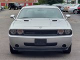 Used 2010 Dodge Challenger SE image 2