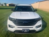 Used 2021 Ford Explorer XLT w/ Equipment Group 202A image 2
