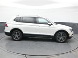 Used 2018 Volkswagen Tiguan SEL image 3