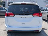 Used 2018 Chrysler Pacifica Touring-L image 6