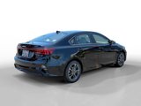 Used 2022 Kia Forte LXS image 5
