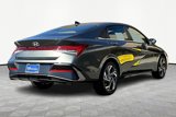 Used 2025 Hyundai Elantra SEL image 2