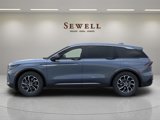 New 2025 Lincoln Nautilus Premier image 2