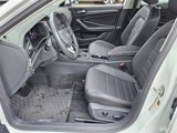 Certified 2024 Volkswagen Jetta SE w/ Panoramic Sunroof Package image 3