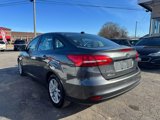 Used 2017 Ford Focus SE image 4