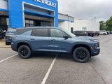 New 2025 Chevrolet Traverse Z71 w/ LPO, Floor Liner Package image 2