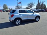 Used 2018 Chevrolet Trax LT w/ LT Convenience Package image 3