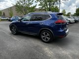 Used 2017 Nissan Rogue SL image 4