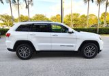 Used 2018 Jeep Grand Cherokee Laredo image 4