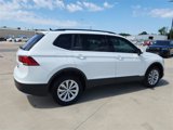 Used 2020 Volkswagen Tiguan S image 2