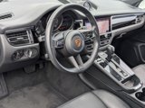 Certified 2023 Porsche Macan image 4