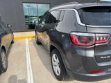Used 2017 Jeep Compass Latitude w/ Popular Equipment Group image 3