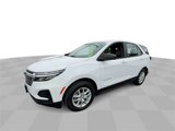 Used 2023 Chevrolet Equinox LS image 4