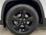 Used 2019 Jeep Cherokee Latitude Plus image 2