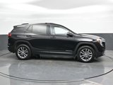 Used 2023 GMC Terrain SLT image 5