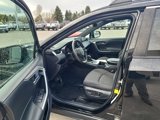 Used 2022 Toyota RAV4 SE image 5