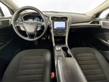 Used 2020 Ford Fusion SE image 3