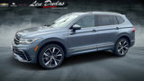 Used 2022 Volkswagen Tiguan SEL R-Line image 2