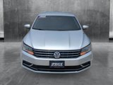 Used 2017 Volkswagen Passat 1.8T S image 2