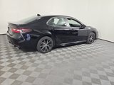 Used 2022 Toyota Camry SE image 5
