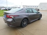Used 2023 Toyota Camry SE image 5