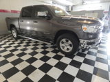 Used 2022 RAM 1500 4x4 Crew Cab image 4