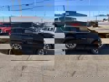 New 2025 Chrysler Pacifica Select image 2