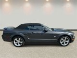 Used 2009 Ford Mustang GT Premium image 4