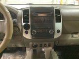 Used 2010 Nissan Frontier SE w/ SE Value Truck Pkg image 5