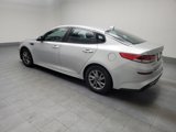 Used 2019 Kia Optima LX image 3
