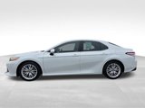 Used 2020 Toyota Camry XLE image 4