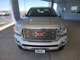 Used 2017 GMC Canyon Denali image 5