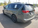 Used 2020 Chrysler Pacifica Touring-L w/ S Appearance Package image 4