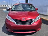 Used 2013 Toyota Sienna LE image 3